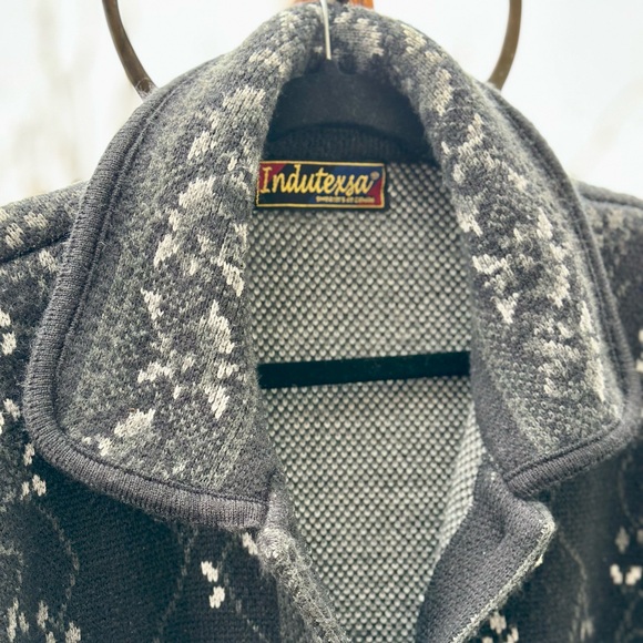 Indutexsa Womens Thick Knit Charcoal Gray Floral Jacket - Picture 6 of 12